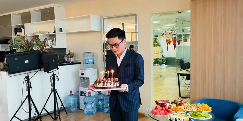 CEO Nguyễn Quốc Hoàng - Nhà Lãnh Đạo Trẻ Đầy Tài Năng 6 Con đường chinh phục ước mơ của Quốc Hoàng